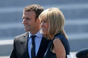 Emmanuel Macron et Brigitte Macron lors du sommet de l'OTAN à Bruxelles, en mai 2017